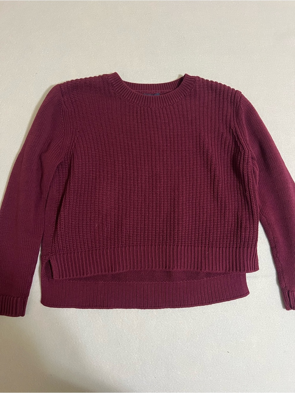 GAP Ribbed Crewneck Sweater in Wine